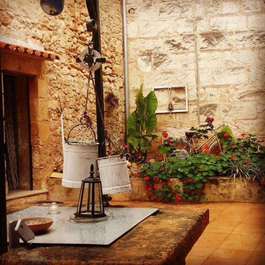 Sa Madona De Sa Pleta Bed & Breakfast Muro Exterior photo